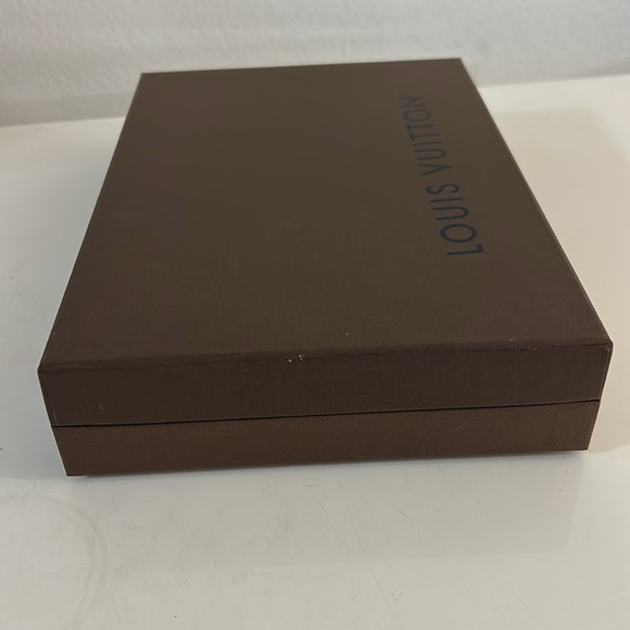 Louis Vuitton Small Box and dustbag for Pochette Accessoires - Picture 2 of 6